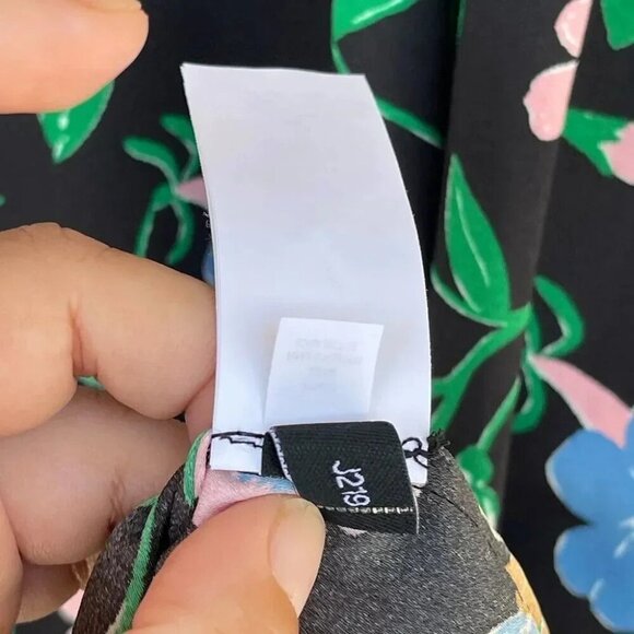 KATE SPADE NEW YORK KATE SPADE Floral Garden Tulip Dress In Black LARGE - Picture 9 of 13